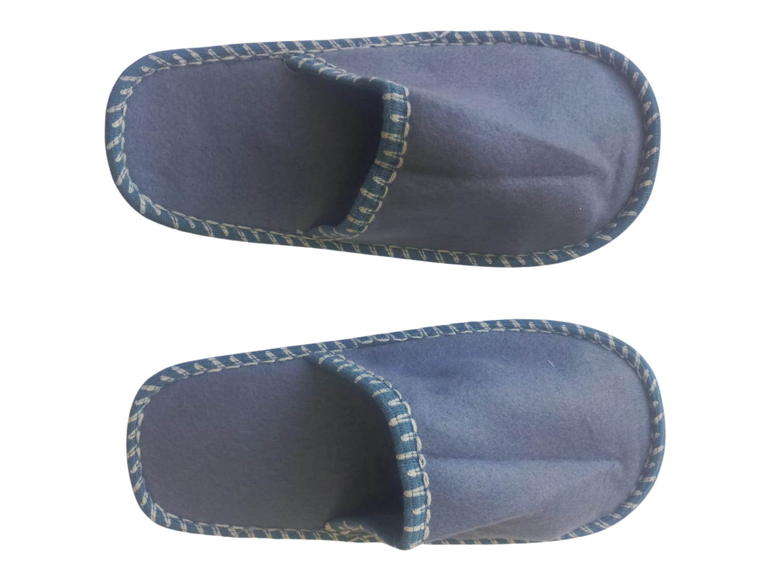 Blue blanket slippers closed toe (Medium)