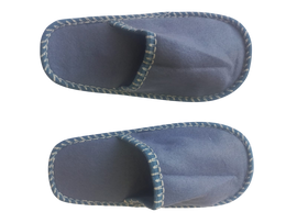 Blue blanket slippers closed toe (Medium)