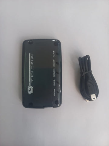 Black usb multi card reader
