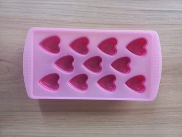 Pink Heart-Shaped Ice Cube Tray (21.5 x 11.5cm)