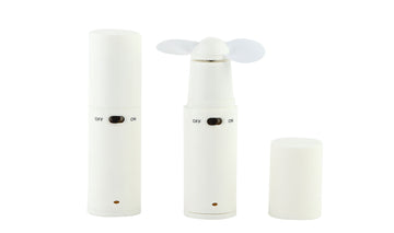 Mini handheld white travel fan (batteries included)